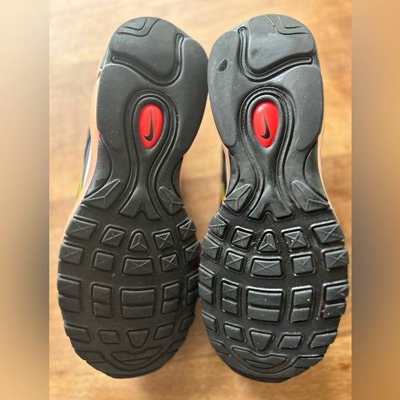 NIKE AIR MAX 97 SE GOLD/ BLACK FLORAL SIZE 9 WOMENS - Picture 6 of 10